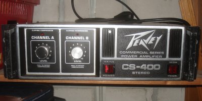 3 floormonitors + Peavey amplifier